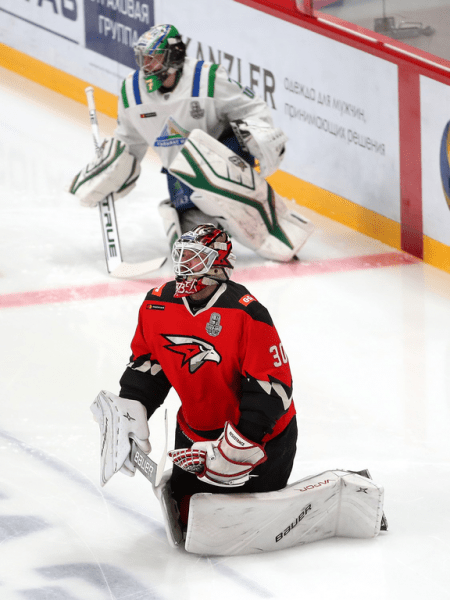 
        1/4 Востока, матч №5. «Авангард» - «Салават Юлаев» 3:6. Послематчевая пресс-конференция (ВИДЕО)
      