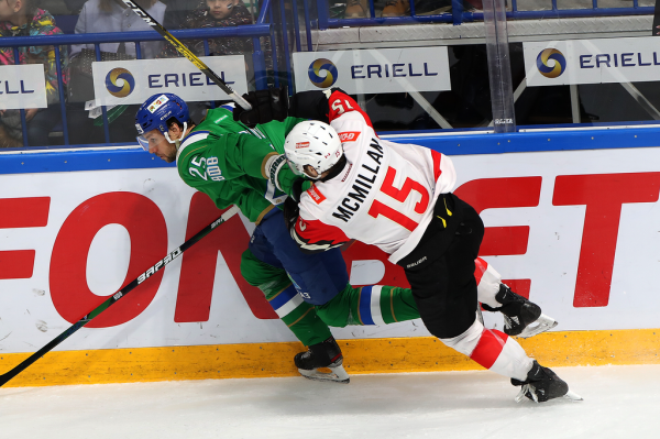 
        «Авангард» одержал разгромную победу в Уфе и сравнял счёт в серии!
      