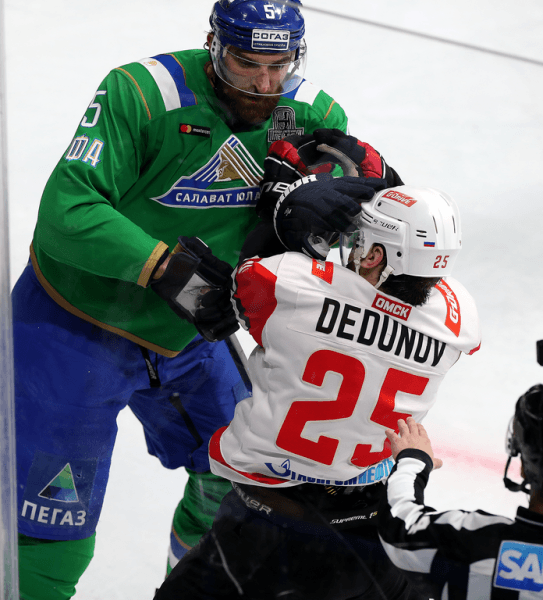 
        «Авангард» одержал разгромную победу в Уфе и сравнял счёт в серии!
      