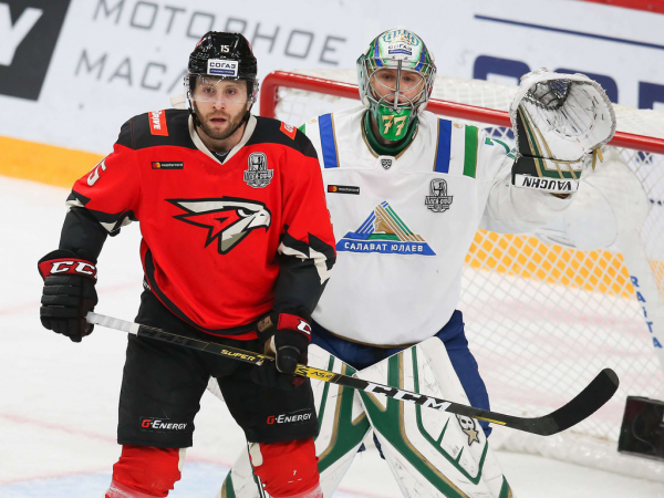 
        1/4 Востока, матч №2. «Авангард» - «Салават Юлаев» 2:3 ОТ. Послематчевая пресс-конференция (ВИДЕО)
      