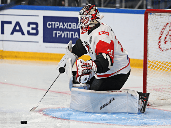 
        «Салават Юлаев» выходит вперёд. Главные события третьего матча серии
      