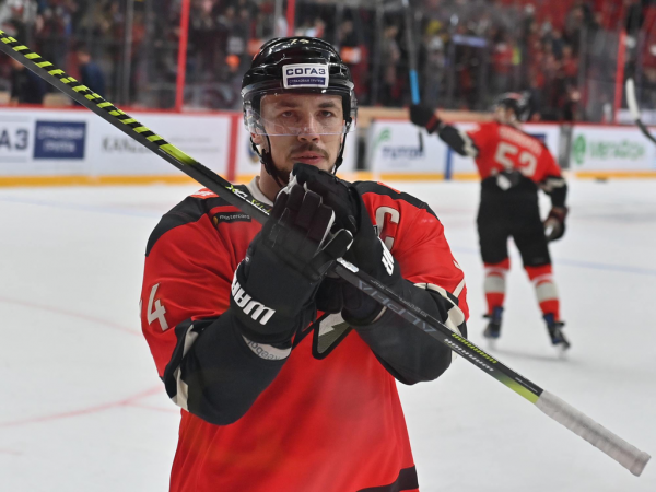 
        «Авангард» начинает плей-офф с победы! Главные события первого матча серии с «Салаватом Юлаевым»
      