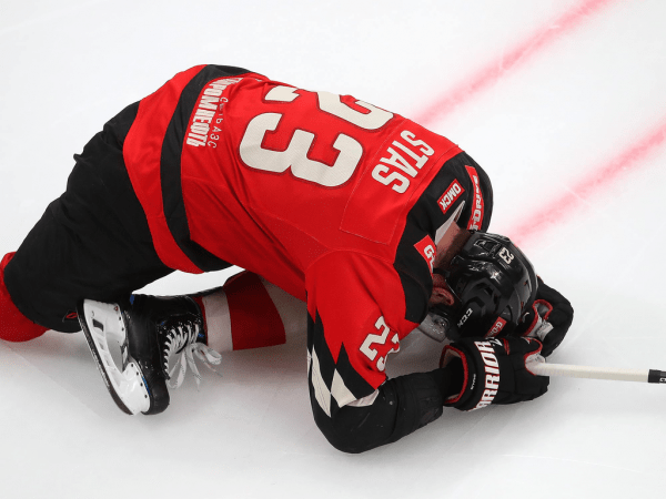 
        1/4 Востока, матч №5. «Авангард» - «Салават Юлаев» 3:6. Послематчевая пресс-конференция (ВИДЕО)
      