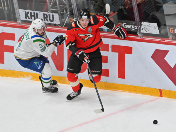 «Добавили в скорости и больше прессинговали соперника». Комментарии после первого матча серии с Уфой (ВИДЕО)
«Добавили в скорости и больше прессинговали соперника». Комментарии после первого матча серии с Уфой (ВИДЕО)