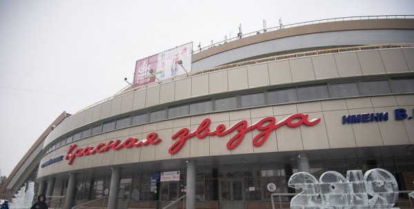 Омский футбольный клуб "Иртыш" не сможет играть на "Красной звезде"