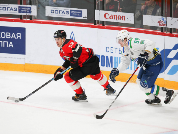 
        «Все эмоции в этой серии еще впереди». Дедунов, Кошелев и Бондарев о второй игре против Уфы (ВИДЕО)
      