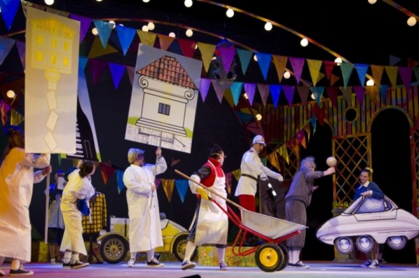 В ТЮЗе идёт спектакль «Незнайка в Солнечном городе»