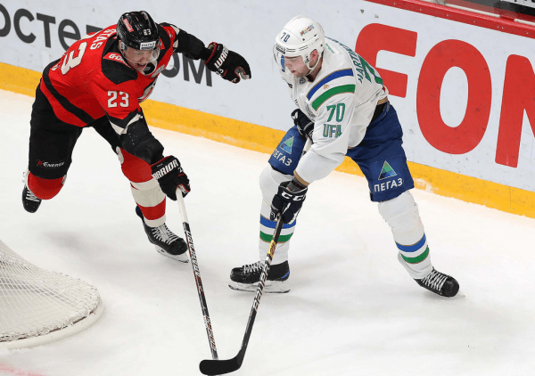 
        «Все эмоции в этой серии еще впереди». Дедунов, Кошелев и Бондарев о второй игре против Уфы (ВИДЕО)
      