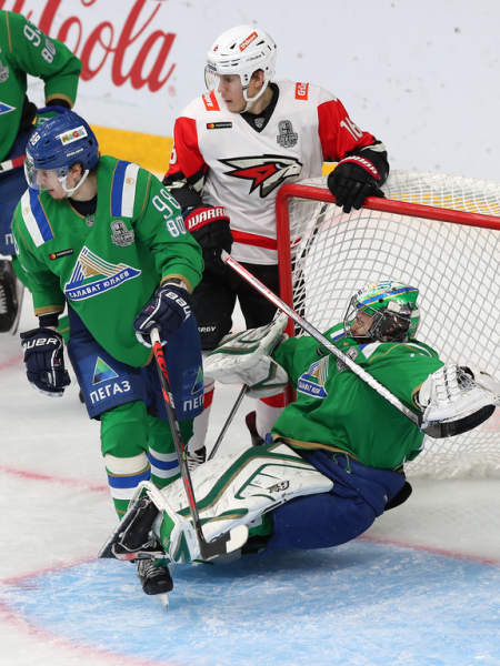 
        «Авангард» одержал разгромную победу в Уфе и сравнял счёт в серии!
      