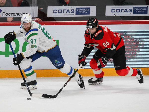 
        1/4 Востока, матч №5. «Авангард» - «Салават Юлаев» 3:6. Послематчевая пресс-конференция (ВИДЕО)
      