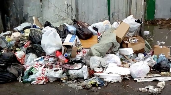 ГЖИ не поддержала омича в войне против мусора из-за прописки ГЖИ не поддержала омича в войне против мусора из-за прописки