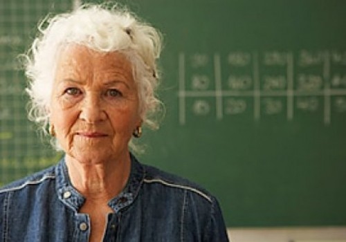 На пожилых омских учителей карантин не распространяется?