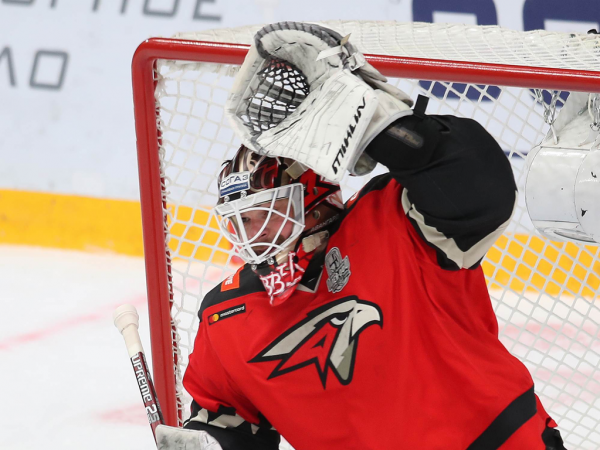 
        «Авангард» начинает плей-офф с победы! Главные события первого матча серии с «Салаватом Юлаевым»
      