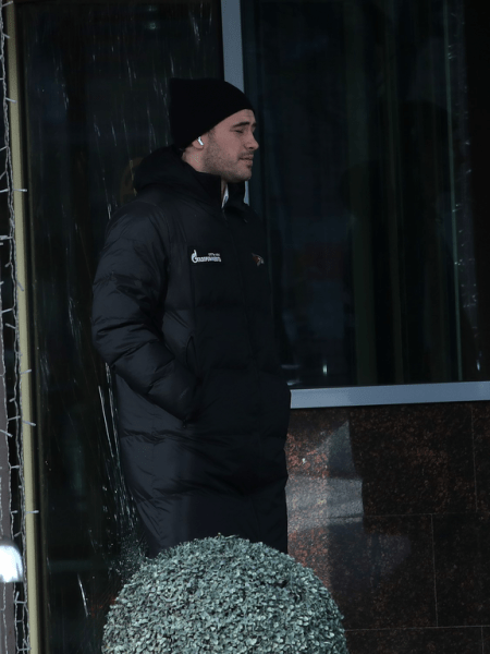 «Добавили в скорости и больше прессинговали соперника». Комментарии после первого матча серии с Уфой (ВИДЕО)
«Добавили в скорости и больше прессинговали соперника». Комментарии после первого матча серии с Уфой (ВИДЕО)