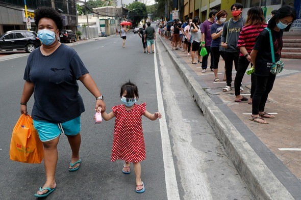 Время пандемии: коронавирус шагает по миру, Омск замер в ожидании 