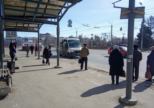 Город замер (не совсем): первый день Омска в режиме изоляции. Фоторепортаж Город замер (не совсем): первый день Омска в режиме изоляции. Фоторепортаж