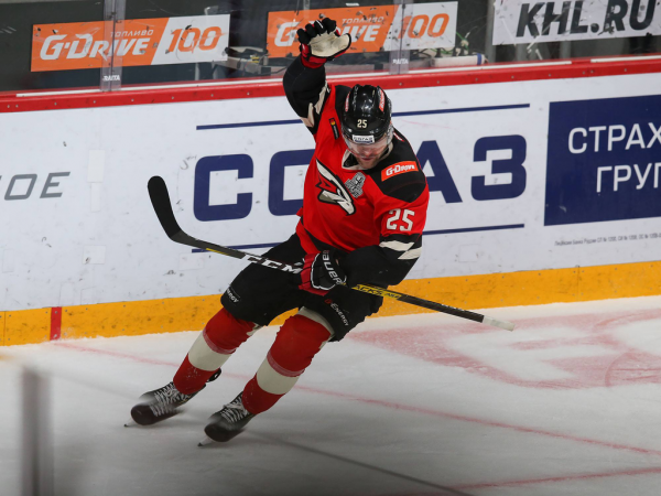 
        1/4 Востока, матч №2. «Авангард» - «Салават Юлаев» 2:3 ОТ. Послематчевая пресс-конференция (ВИДЕО)
      