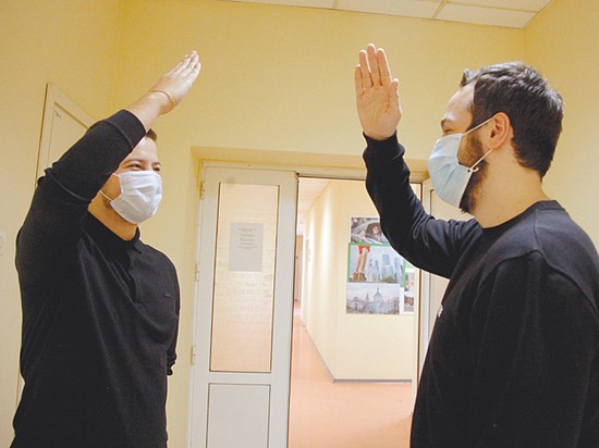 Коронавирус оказался сильнее большевиков: изменил главную человеческую привычку