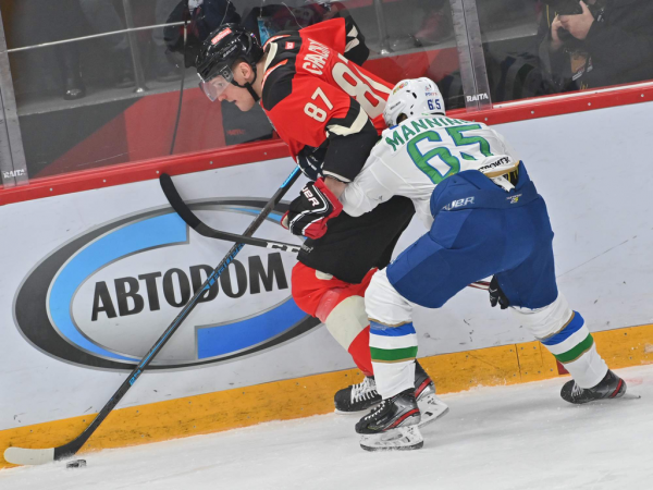 «Добавили в скорости и больше прессинговали соперника». Комментарии после первого матча серии с Уфой (ВИДЕО)
«Добавили в скорости и больше прессинговали соперника». Комментарии после первого матча серии с Уфой (ВИДЕО)