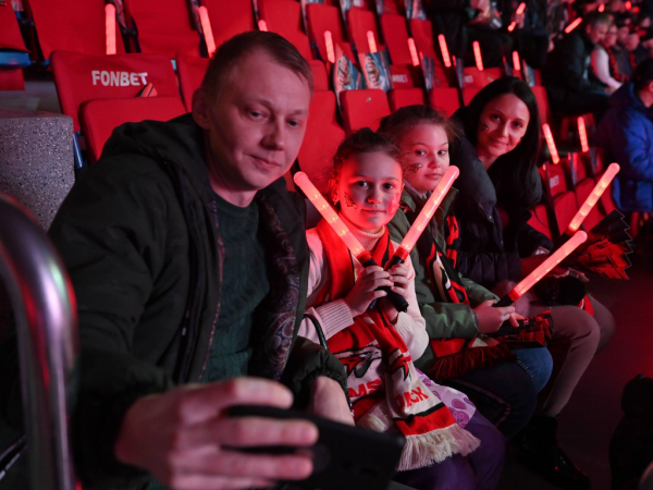 «Добавили в скорости и больше прессинговали соперника». Комментарии после первого матча серии с Уфой (ВИДЕО)
«Добавили в скорости и больше прессинговали соперника». Комментарии после первого матча серии с Уфой (ВИДЕО)