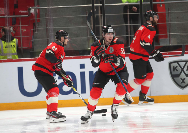 «Добавили в скорости и больше прессинговали соперника». Комментарии после первого матча серии с Уфой (ВИДЕО)
«Добавили в скорости и больше прессинговали соперника». Комментарии после первого матча серии с Уфой (ВИДЕО)