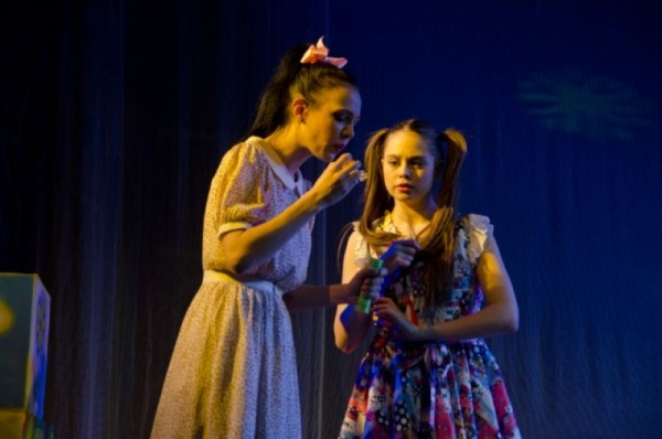 Приключения с продолжением. В ТЮЗе ставят «сериал» про Незнайку Приключения с продолжением. В ТЮЗе ставят «сериал» про Незнайку