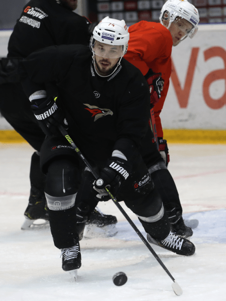 
        Боб Хартли перед 6 матчем серии с Уфой: «В плей-офф не бывает завтра» (ФОТО+ВИДЕО)
      