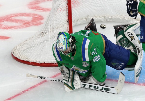 
        «Салават Юлаев» выходит вперёд. Главные события третьего матча серии
      