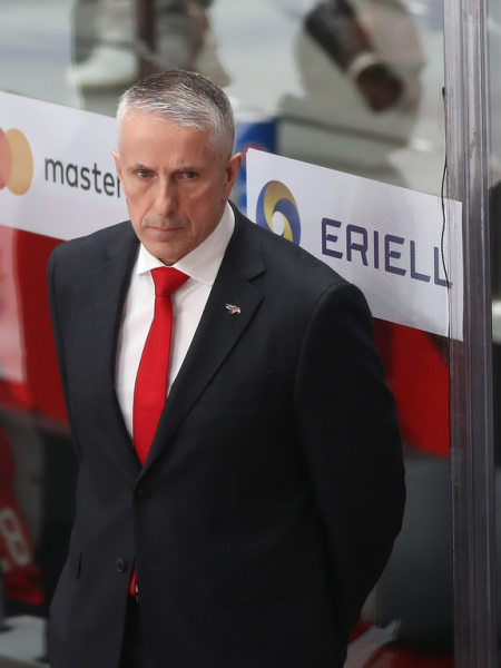 
        1/4 Востока, матч №2. «Авангард» - «Салават Юлаев» 2:3 ОТ. Послематчевая пресс-конференция (ВИДЕО)
      