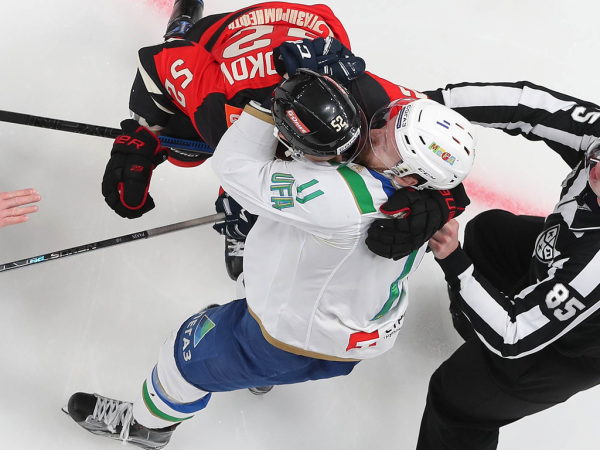 
        Права на ошибку больше нет. Как «Авангард» уступил «Салавату» в пятом матче серии
      