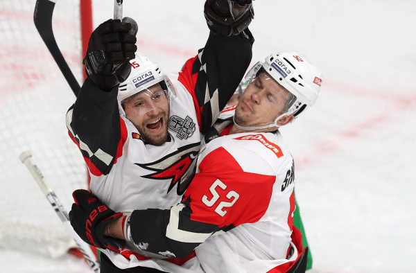 
        «Авангард» одержал разгромную победу в Уфе и сравнял счёт в серии!
      