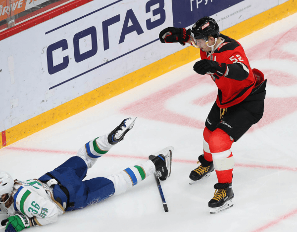 
        1/4 Востока, матч №2. «Авангард» - «Салават Юлаев» 2:3 ОТ. Послематчевая пресс-конференция (ВИДЕО)
      