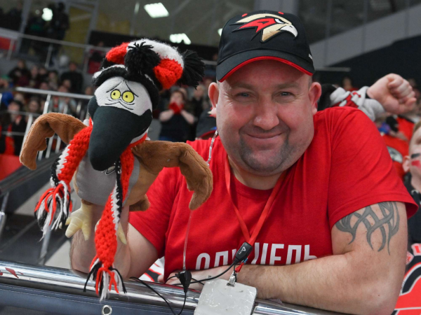 
        «Авангард» начинает плей-офф с победы! Главные события первого матча серии с «Салаватом Юлаевым»
      