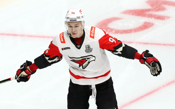 
        «Салават Юлаев» выходит вперёд. Главные события третьего матча серии
      