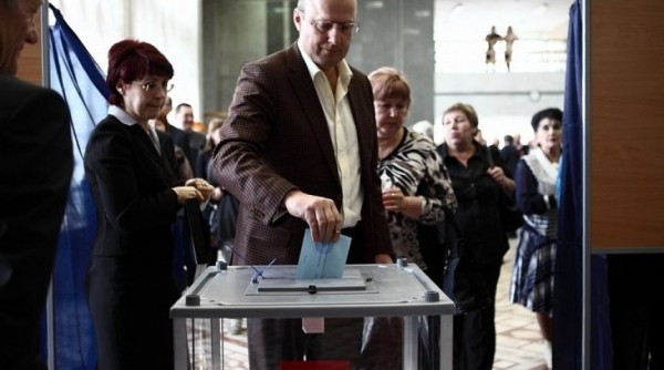 Новым ректором ОмГУ стал декан истфака Алексей Якуб Новым ректором ОмГУ стал декан истфака Алексей Якуб