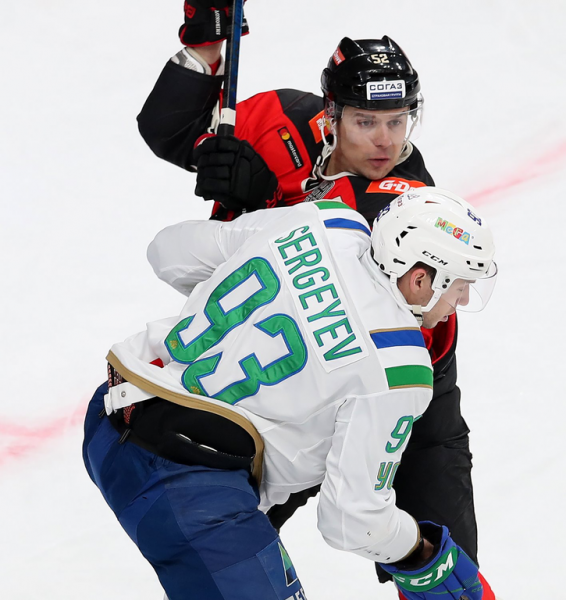 
        «Авангард» начинает плей-офф с победы! Главные события первого матча серии с «Салаватом Юлаевым»
      