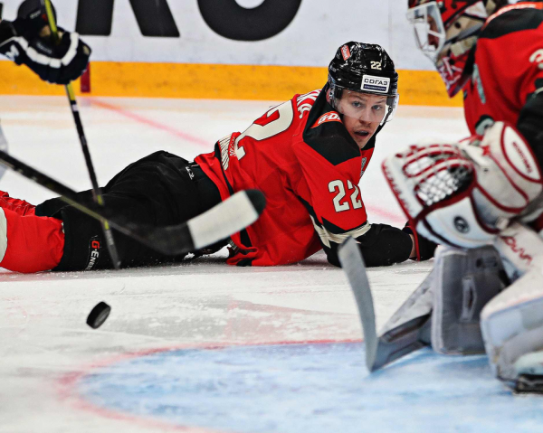 1/4 Востока, матч №1. «Авангард» - «Салават Юлаев» 5:2. Послематчевая пресс-конференция (ВИДЕО)
       
        1/4 Востока, матч №1. «Авангард» - «Салават Юлаев» 5:2. Послематчевая пресс-конференция (ВИДЕО)