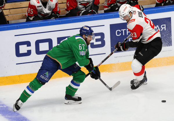 
        «Салават Юлаев» выходит вперёд. Главные события третьего матча серии
      