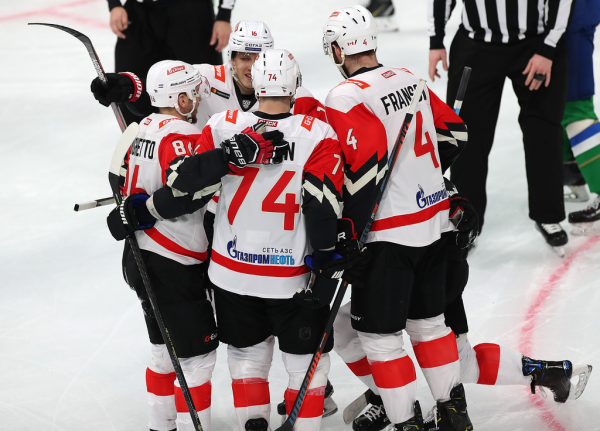 
        «Авангард» одержал разгромную победу в Уфе и сравнял счёт в серии!
      