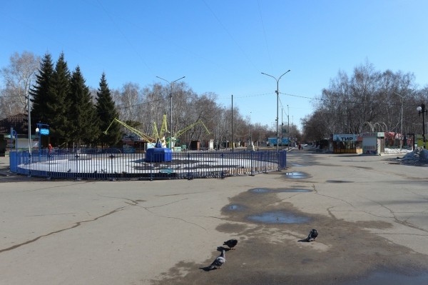 Город замер (не совсем): первый день Омска в режиме изоляции. Фоторепортаж Город замер (не совсем): первый день Омска в режиме изоляции. Фоторепортаж