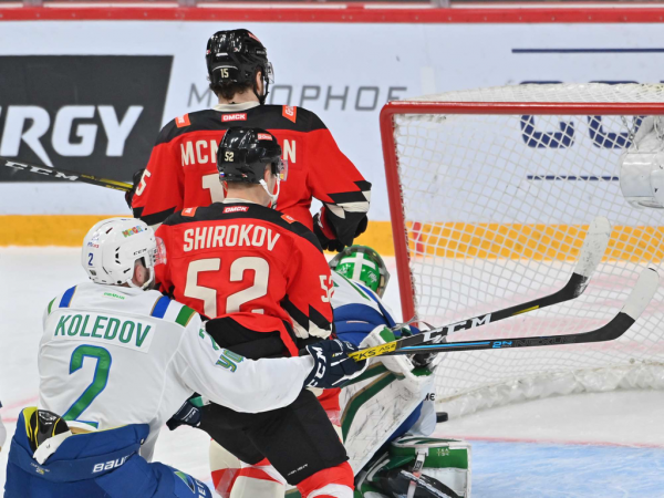 
        «Авангард» начинает плей-офф с победы! Главные события первого матча серии с «Салаватом Юлаевым»
      