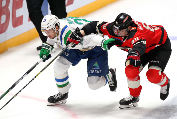 
        «Все эмоции в этой серии еще впереди». Дедунов, Кошелев и Бондарев о второй игре против Уфы (ВИДЕО)
      