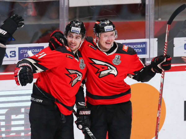 
        1/4 Востока, матч №2. «Авангард» - «Салават Юлаев» 2:3 ОТ. Послематчевая пресс-конференция (ВИДЕО)
      