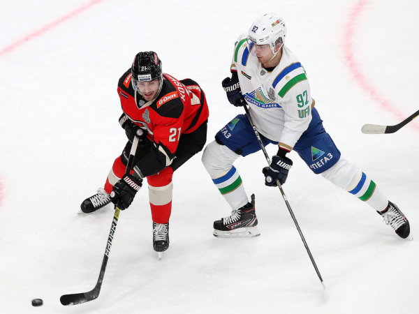 
        1/4 Востока, матч №5. «Авангард» - «Салават Юлаев» 3:6. Послематчевая пресс-конференция (ВИДЕО)
      