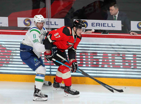 1/4 Востока, матч №1. «Авангард» - «Салават Юлаев» 5:2. Послематчевая пресс-конференция (ВИДЕО)
       
        1/4 Востока, матч №1. «Авангард» - «Салават Юлаев» 5:2. Послематчевая пресс-конференция (ВИДЕО)