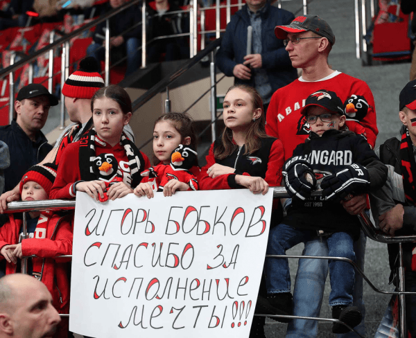 
        «Авангард» начинает плей-офф с победы! Главные события первого матча серии с «Салаватом Юлаевым»
      