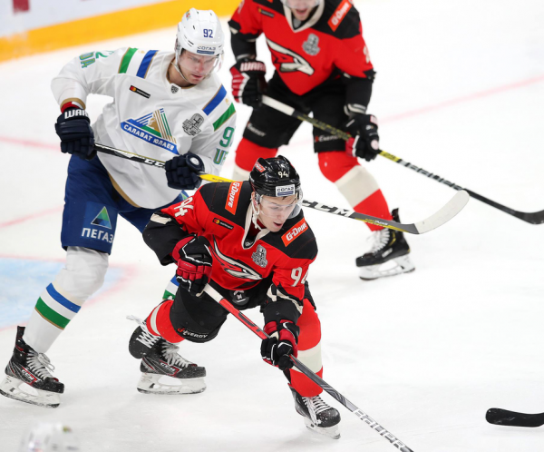 1/4 Востока, матч №1. «Авангард» - «Салават Юлаев» 5:2. Послематчевая пресс-конференция (ВИДЕО)
       
        1/4 Востока, матч №1. «Авангард» - «Салават Юлаев» 5:2. Послематчевая пресс-конференция (ВИДЕО)