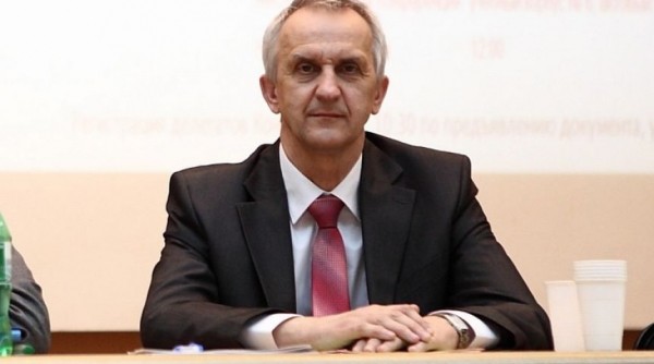 Новым ректором ОмГУ стал декан истфака Алексей Якуб Новым ректором ОмГУ стал декан истфака Алексей Якуб