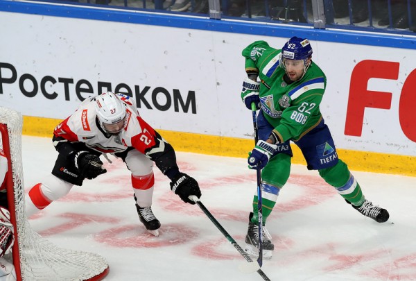 
        «Салават Юлаев» выходит вперёд. Главные события третьего матча серии
      