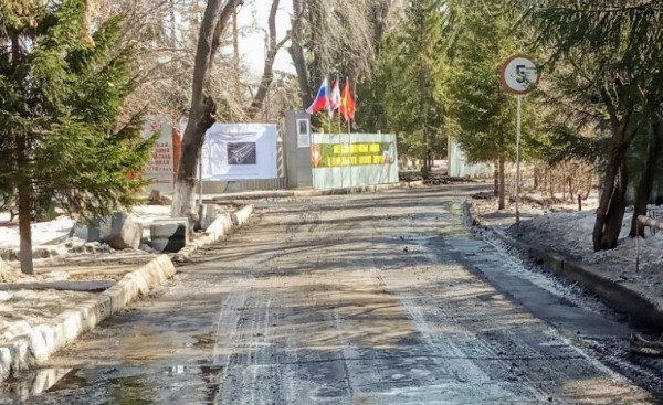 Город замер (не совсем): первый день Омска в режиме изоляции. Фоторепортаж Город замер (не совсем): первый день Омска в режиме изоляции. Фоторепортаж